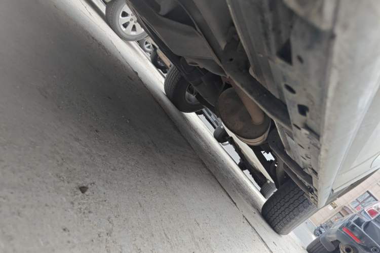 Used Mitsubishi Pajero 2018 3.0L Automatic Standard Edition Chassis Front Left