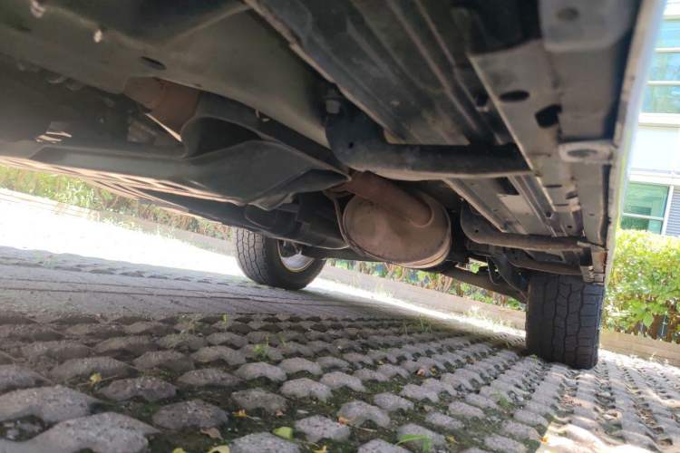 Used Mitsubishi Pajero  Chassis Front Left