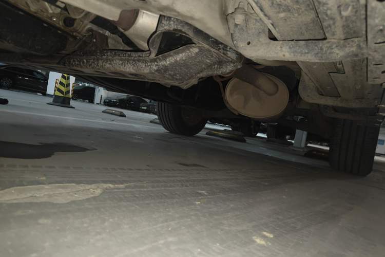 Used Mitsubishi Pajero  Chassis Front Left