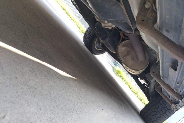 Used Mitsubishi Pajero  Chassis Front Left