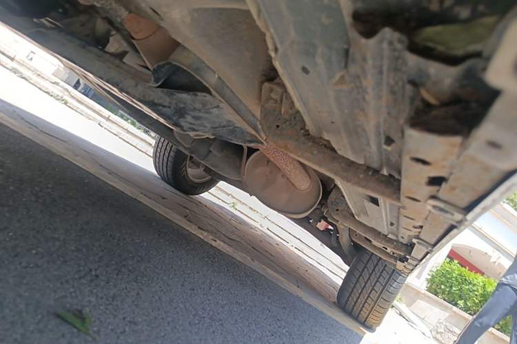 Used Mitsubishi Pajero 2018 V97 3.8L 5-Door GLS Sunroof Dual Differential – Middle East Chassis Front Left