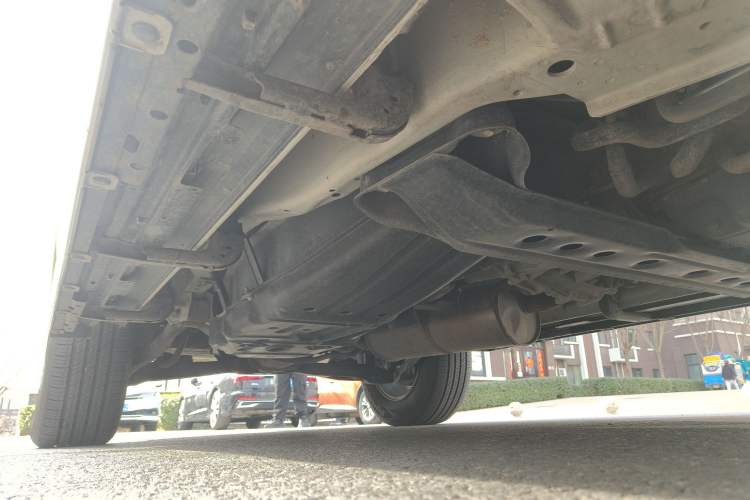 Used Mitsubishi Pajero 2018 3.0L Automatic Comfort Edition Chassis Front Right