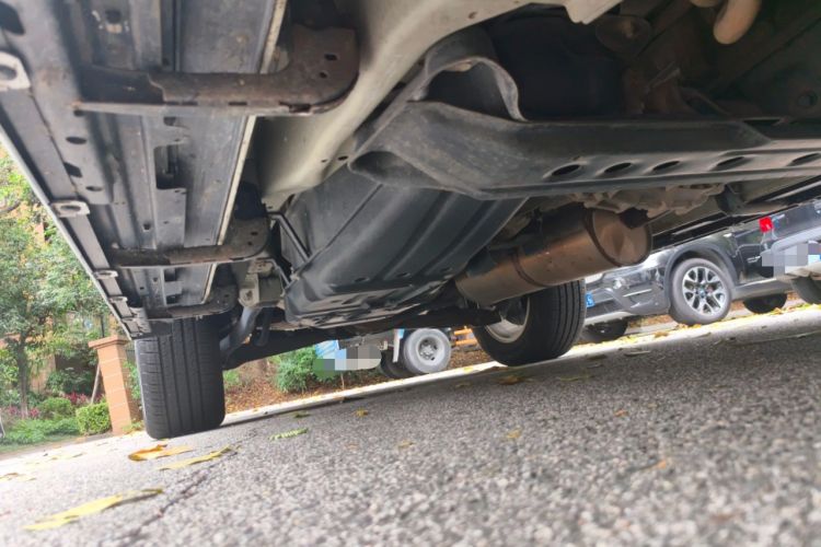 Used Mitsubishi Pajero  Chassis Front Right