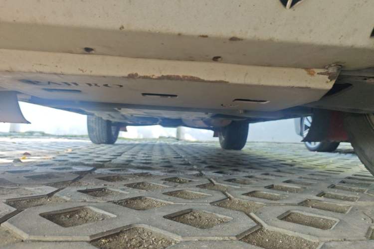 Used Mitsubishi Pajero  Chassis Front