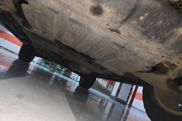 Used Mitsubishi Pajero 2018 V97 3.8L 5-Door GLS Sunroof – Middle East Chassis Front