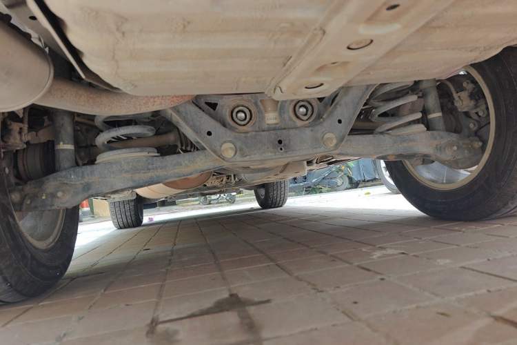 Used Mitsubishi Pajero 2018 V97 3.8L 5-Door GLS Sunroof Dual Differential – Middle East Chassis Rear