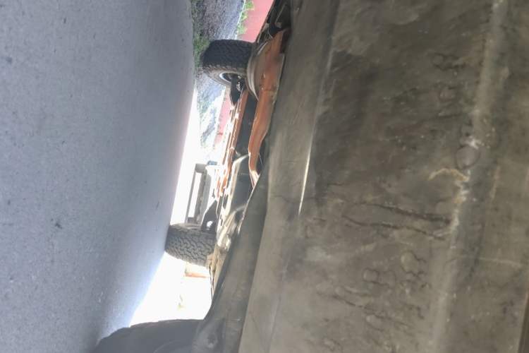 Used Mitsubishi Pajero  Chassis Rear