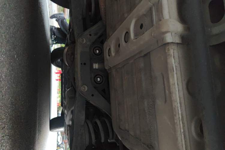 Used Mitsubishi Pajero  Chassis Rear