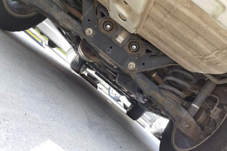 Used Mitsubishi Pajero  Chassis Rear