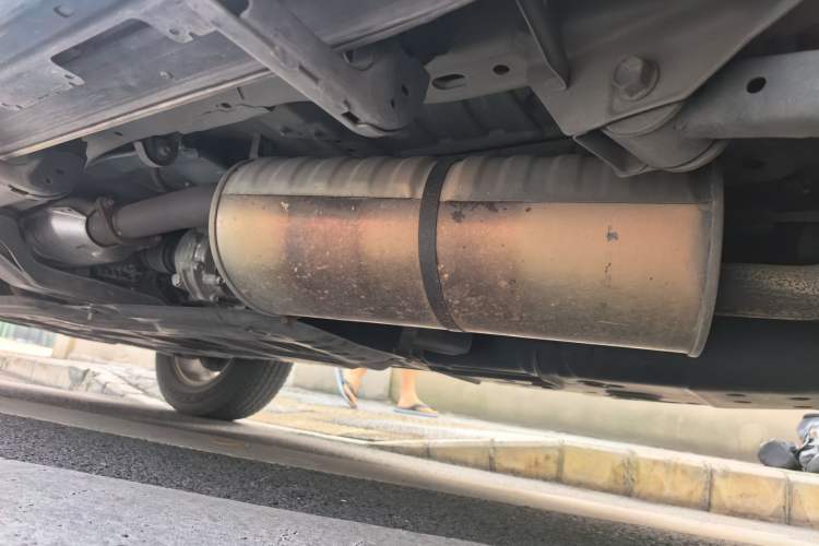 Used Mitsubishi Pajero  Chassis Rear Left