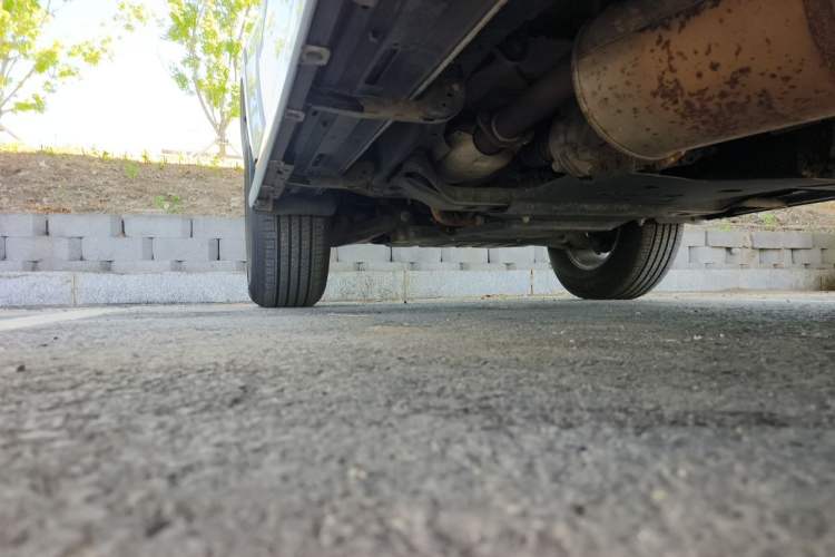 Used Mitsubishi Pajero 2018 3.0L Automatic Standard Edition Chassis Rear Left