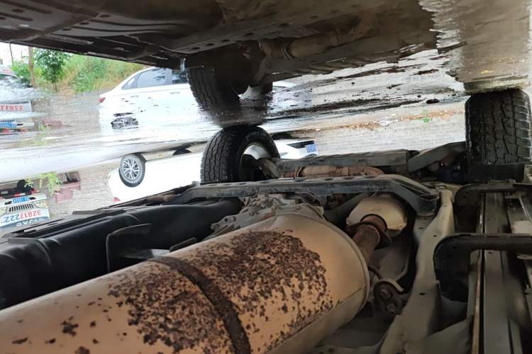 Used Mitsubishi Pajero  Chassis Rear Left