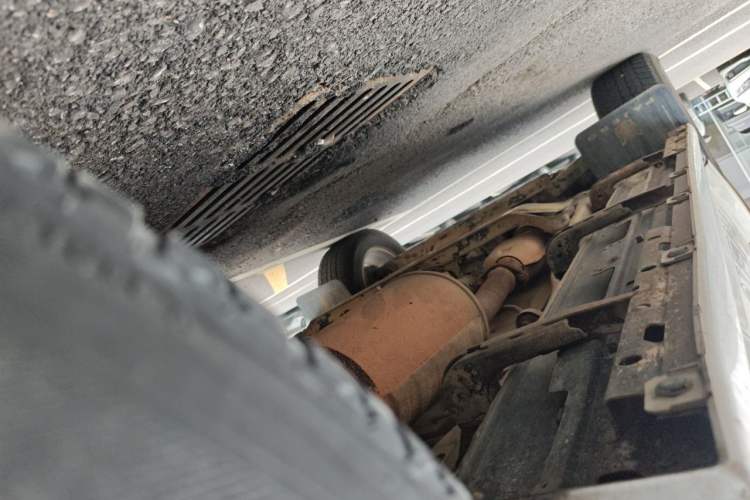 Used Mitsubishi Pajero  Chassis Rear Left