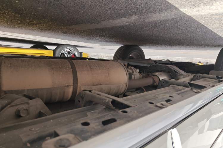 Used Mitsubishi Pajero  Chassis Rear Left