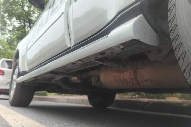 Used Mitsubishi Pajero  Chassis Rear Left