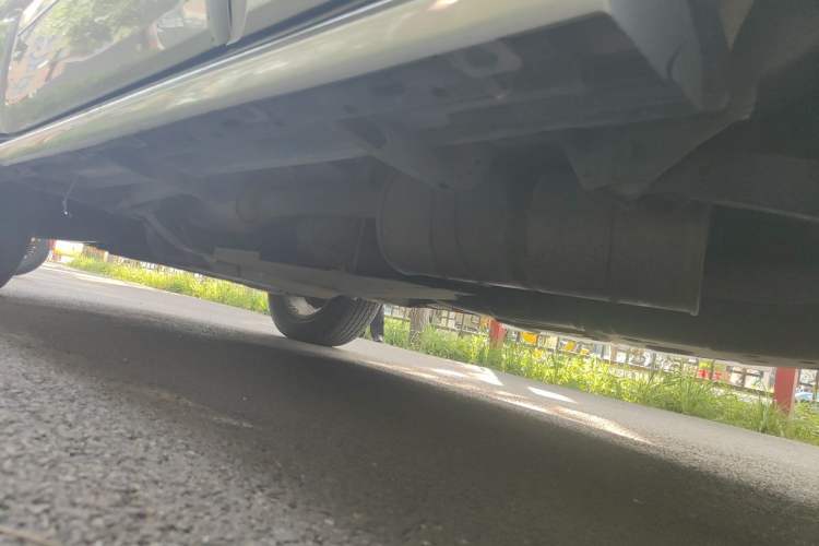 Used Mitsubishi Pajero  Chassis Rear Left