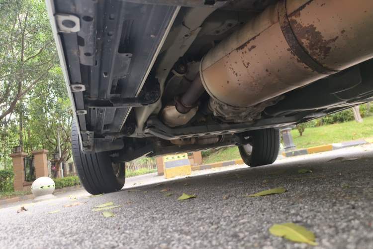 Used Mitsubishi Pajero  Chassis Rear Left
