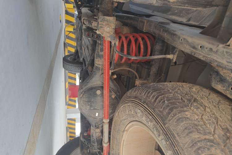 Used Mitsubishi Pajero  Chassis Rear Left