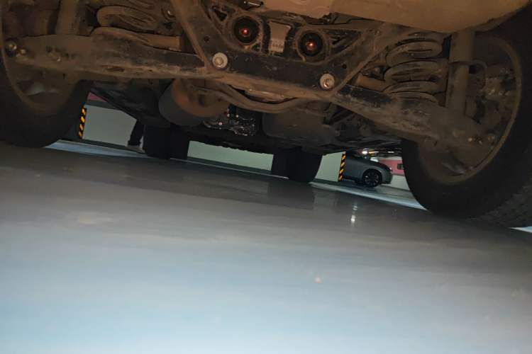 Used Mitsubishi Pajero 2018 V97 3.8L 5-Door GLS Sunroof Dual Differential – Middle East Chassis Rear
