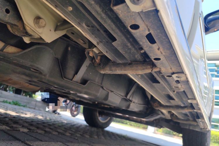 Used Mitsubishi Pajero  Chassis Rear Right