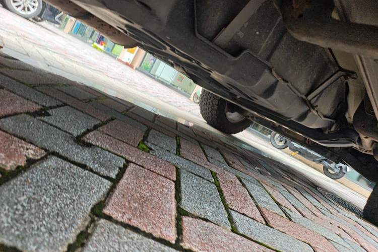 Used Mitsubishi Pajero  Chassis Rear Right
