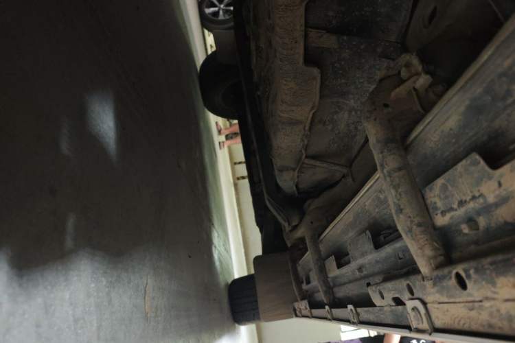 Used Mitsubishi Pajero  Chassis Rear Right