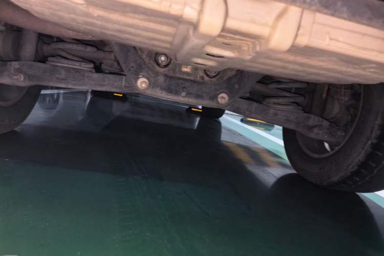 Used Mitsubishi Pajero  Chassis Rear