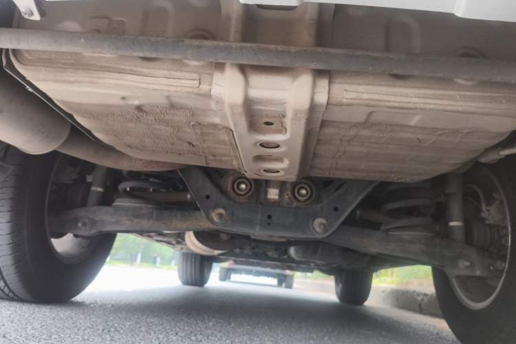 Used Mitsubishi Pajero  Chassis Rear