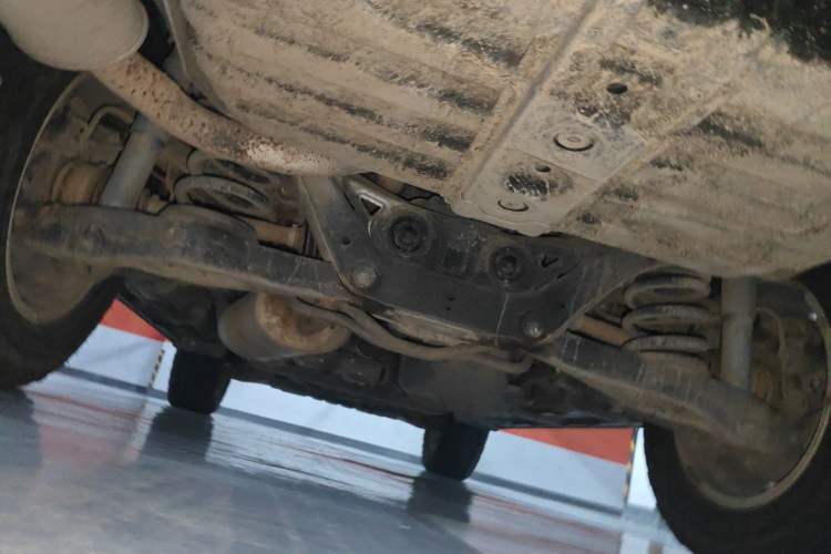 Used Mitsubishi Pajero 2018 V97 3.8L 5-Door GLS Sunroof – Middle East Chassis Rear