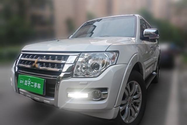 Used Mitsubishi Pajero 