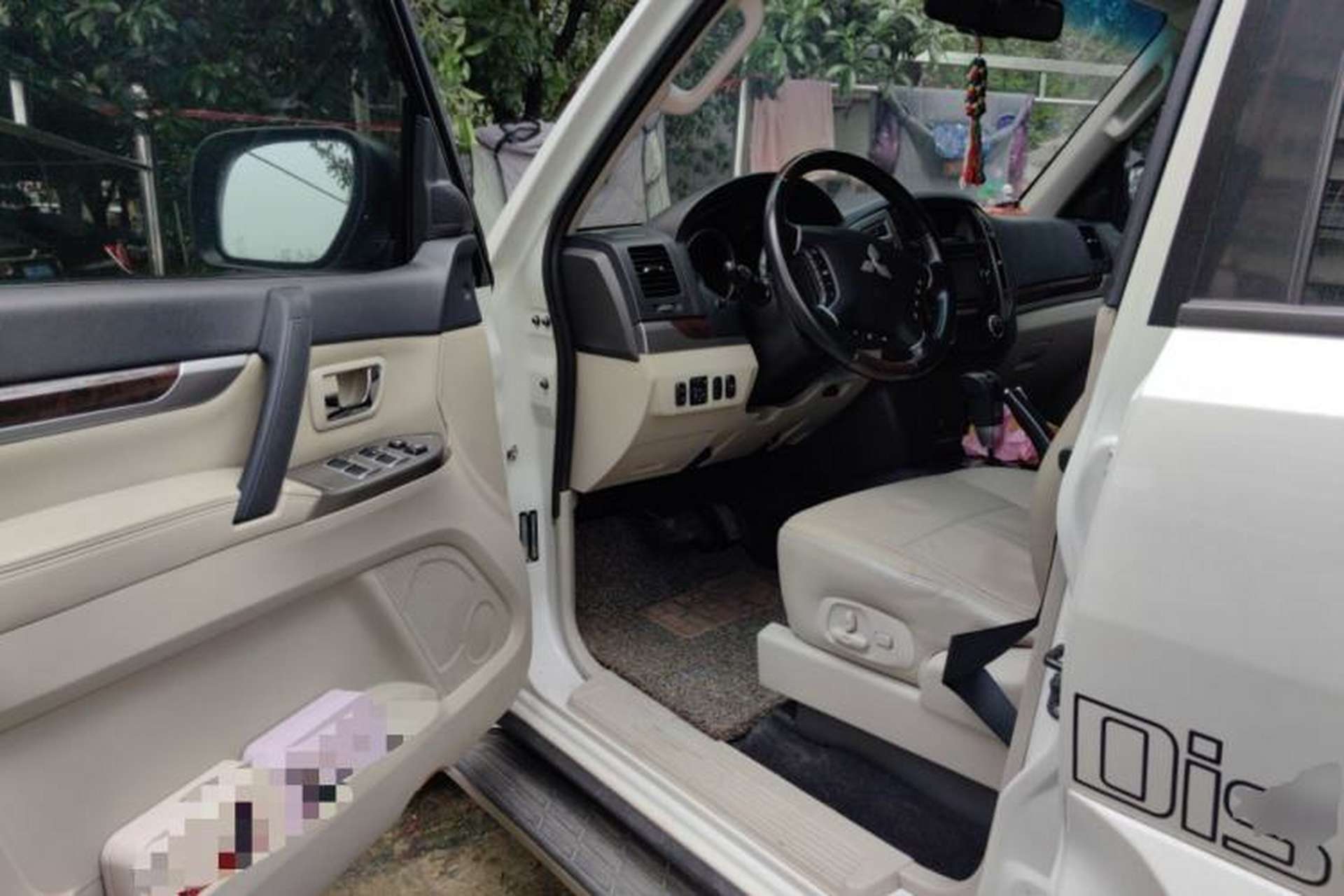 Used Mitsubishi Pajero 2018 V97 3.8L 5-Door GLS Sunroof – Middle East Driver Seat
