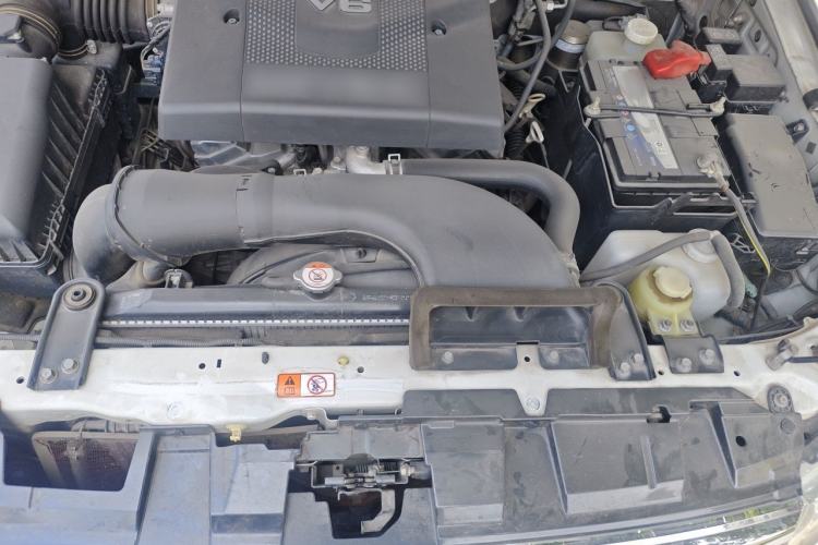 Used Mitsubishi Pajero 2018 V97 3.8L 5-Door GLS Sunroof – Middle East Engine Bay