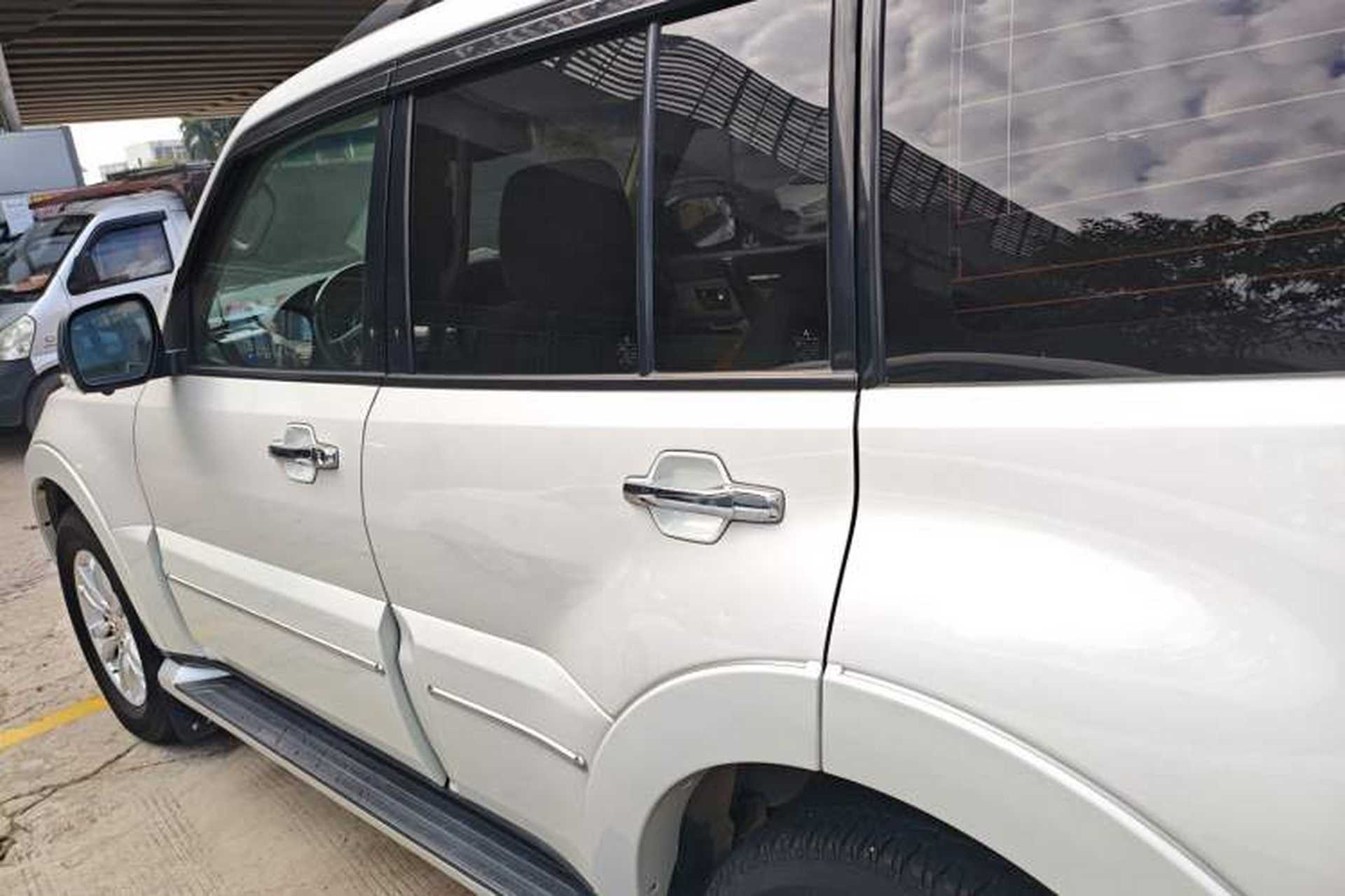 Used Mitsubishi Pajero 2018 V97 3.8L 5-Door GLS Sunroof – Middle East Exterior 3