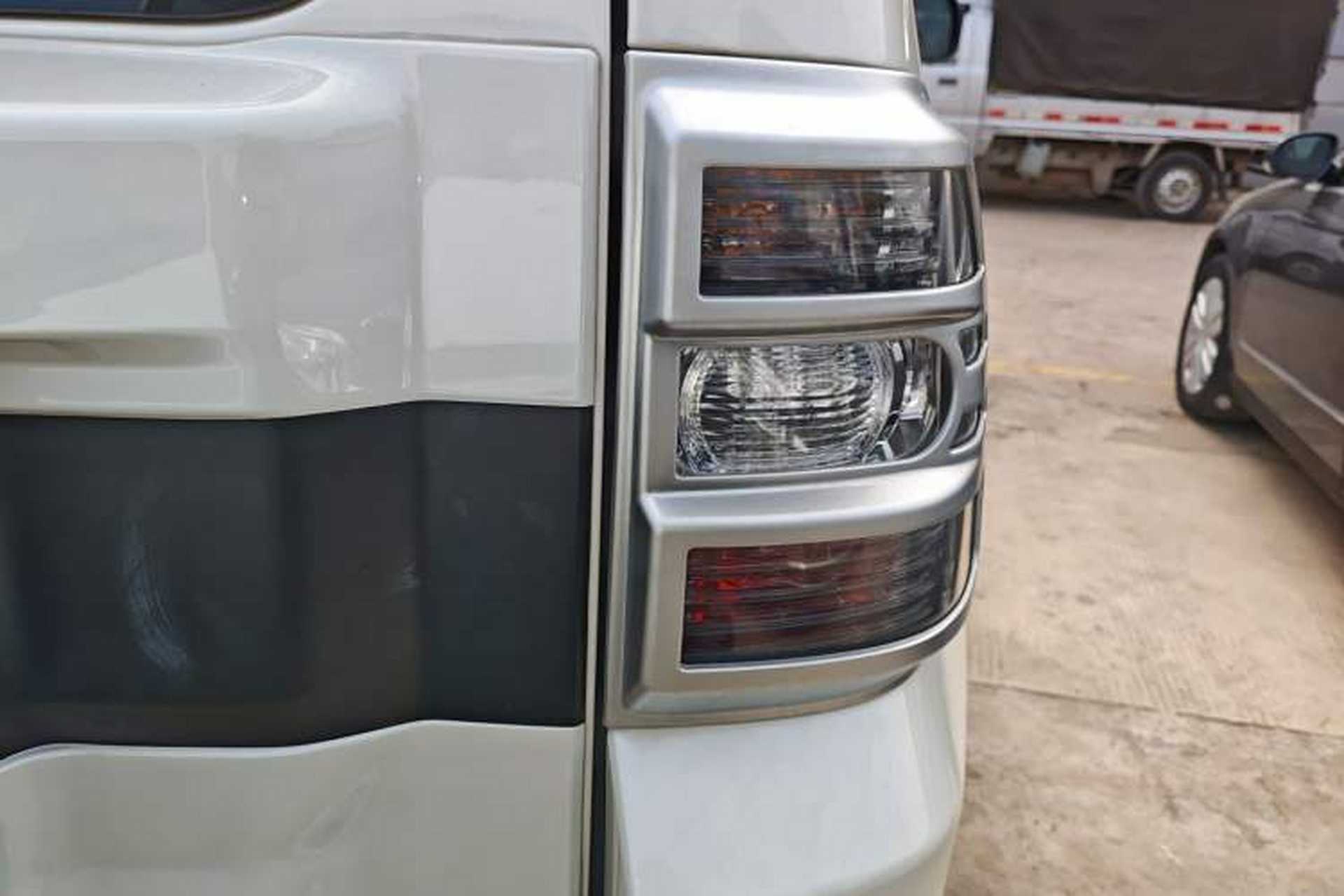Used Mitsubishi Pajero 2018 V97 3.8L 5-Door GLS Sunroof – Middle East Exterior 6