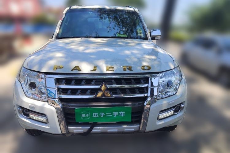 Used Mitsubishi Pajero 2018 3.0L Automatic Prestige Edition Front