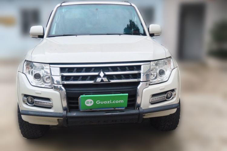 Used Mitsubishi Pajero 2018 3.0L Automatic Comfort Edition Front