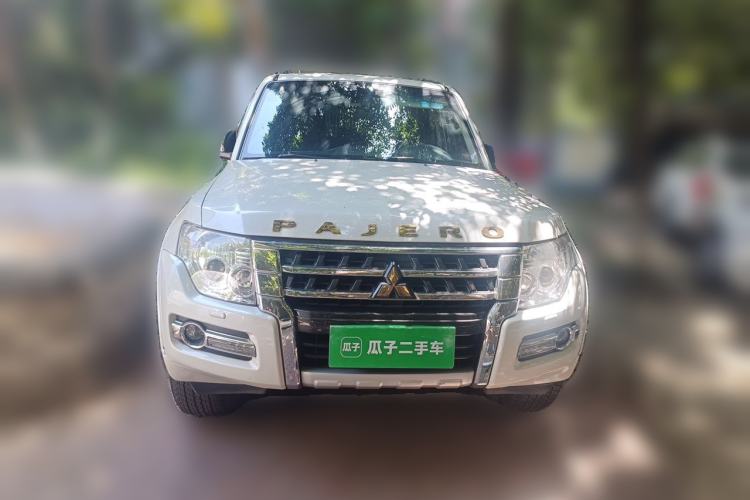 Used Mitsubishi Pajero 2018 3.0L Automatic Prestige Edition Front