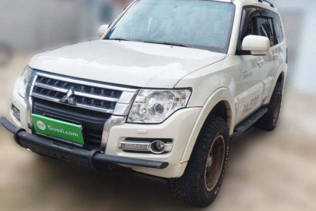 Used Mitsubishi Pajero 2018 3.0L Automatic Comfort Edition