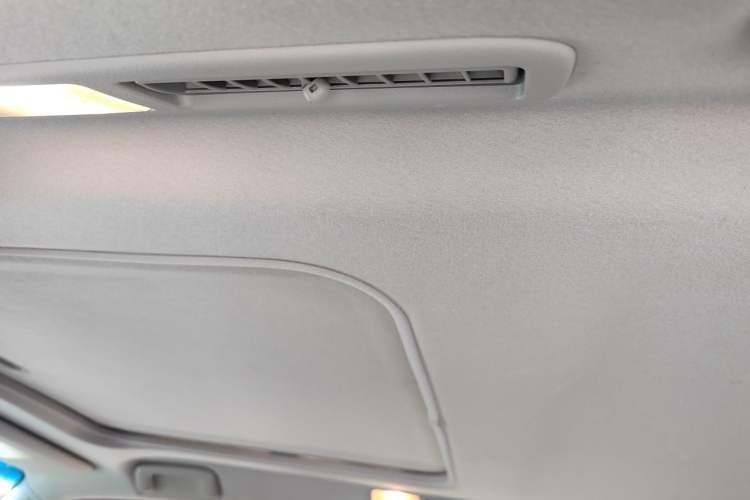 Used Mitsubishi Pajero 2018 3.0L Automatic Prestige Edition Headliner