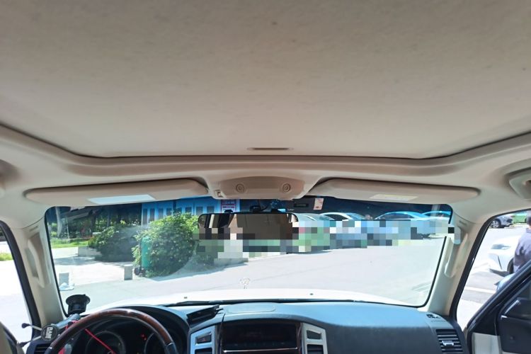 Used Mitsubishi Pajero 2018 V97 3.8L 5-Door GLS Sunroof Dual Differential – Middle East Headliner