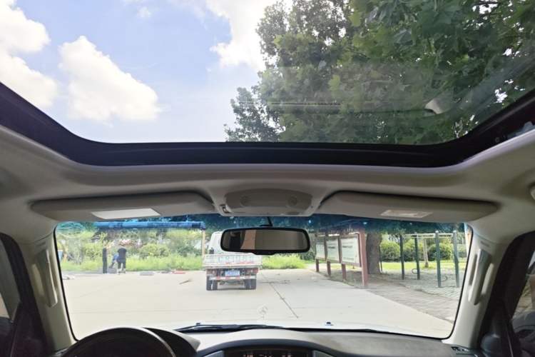Used Mitsubishi Pajero 2018 V97 3.8L 5-Door GLS Sunroof – Middle East Headliner