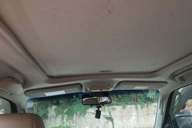 Used Mitsubishi Pajero 2018 V97 3.8L 5-Door GLS Sunroof Single-Difference Model – Middle East Headliner