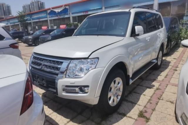 Used Mitsubishi Pajero 2018 3.0L Automatic Standard Edition