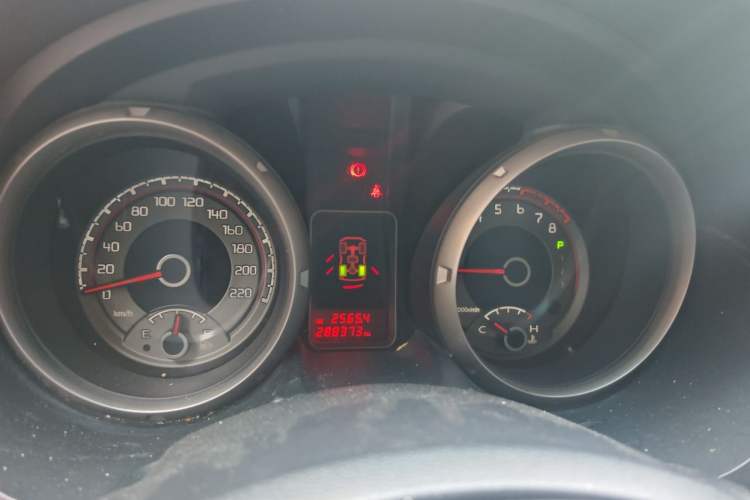 Used Mitsubishi Pajero 2018 3.0L Automatic Prestige Edition Instrument Cluster
