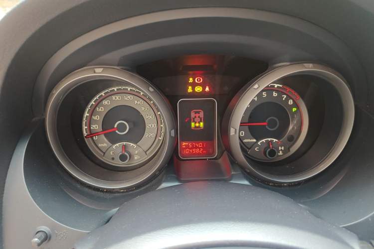 Used Mitsubishi Pajero  Instrument Cluster