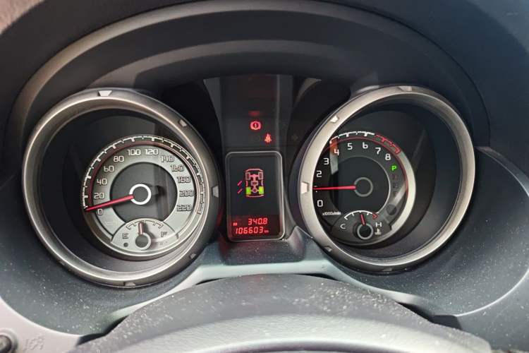 Used Mitsubishi Pajero  Instrument Cluster