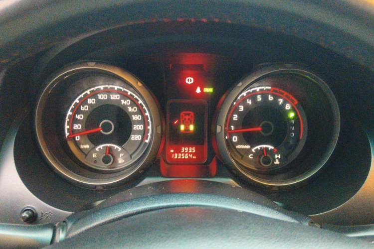 Used Mitsubishi Pajero 2018 3.0L Automatic Comfort Edition Instrument Cluster