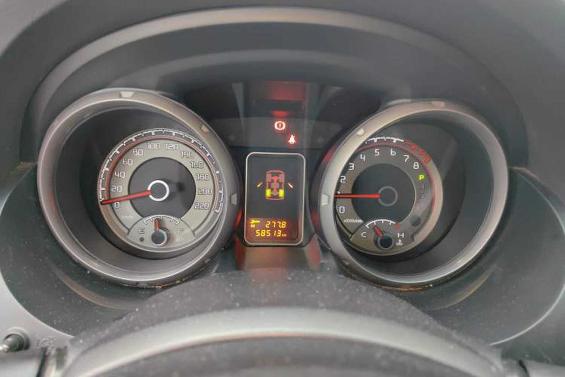 Used Mitsubishi Pajero 2018 V97 3.8L 5-Door GLS Sunroof – Middle East Instrument Cluster
