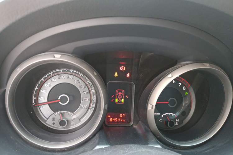 Used Mitsubishi Pajero 2018 V97 3.8L 5-Door GLS Sunroof – Middle East Instrument Cluster