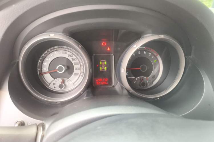 Used Mitsubishi Pajero  Instrument Cluster